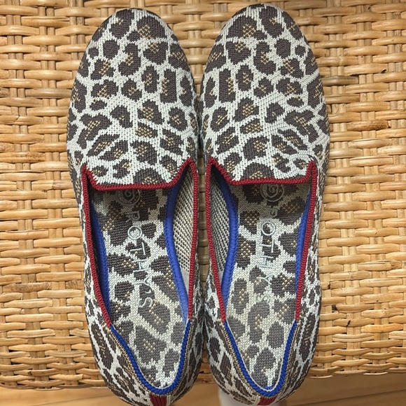 Rothy’s leopard print Loafers- machine washable - Picture 2 of 5